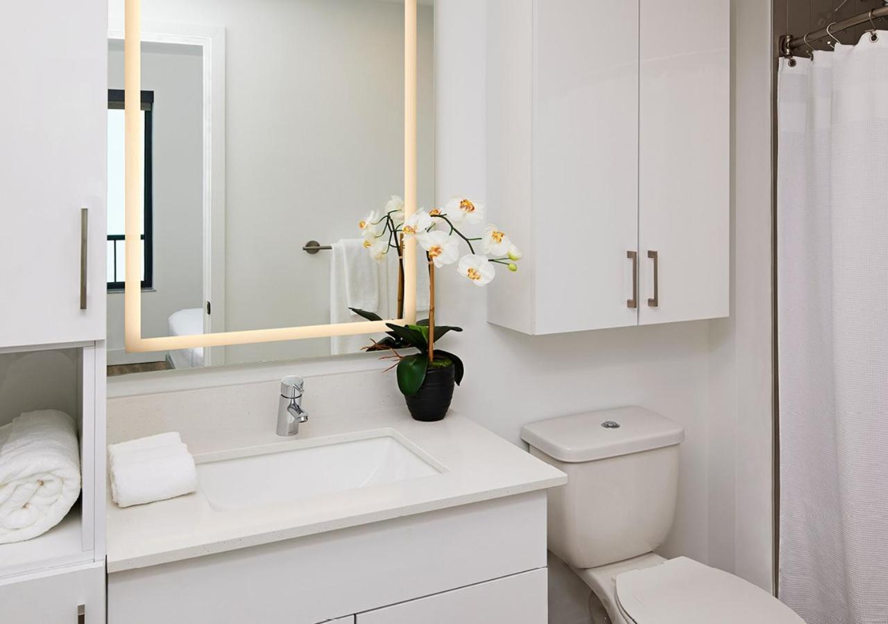 Two Bedroom Queen Suite