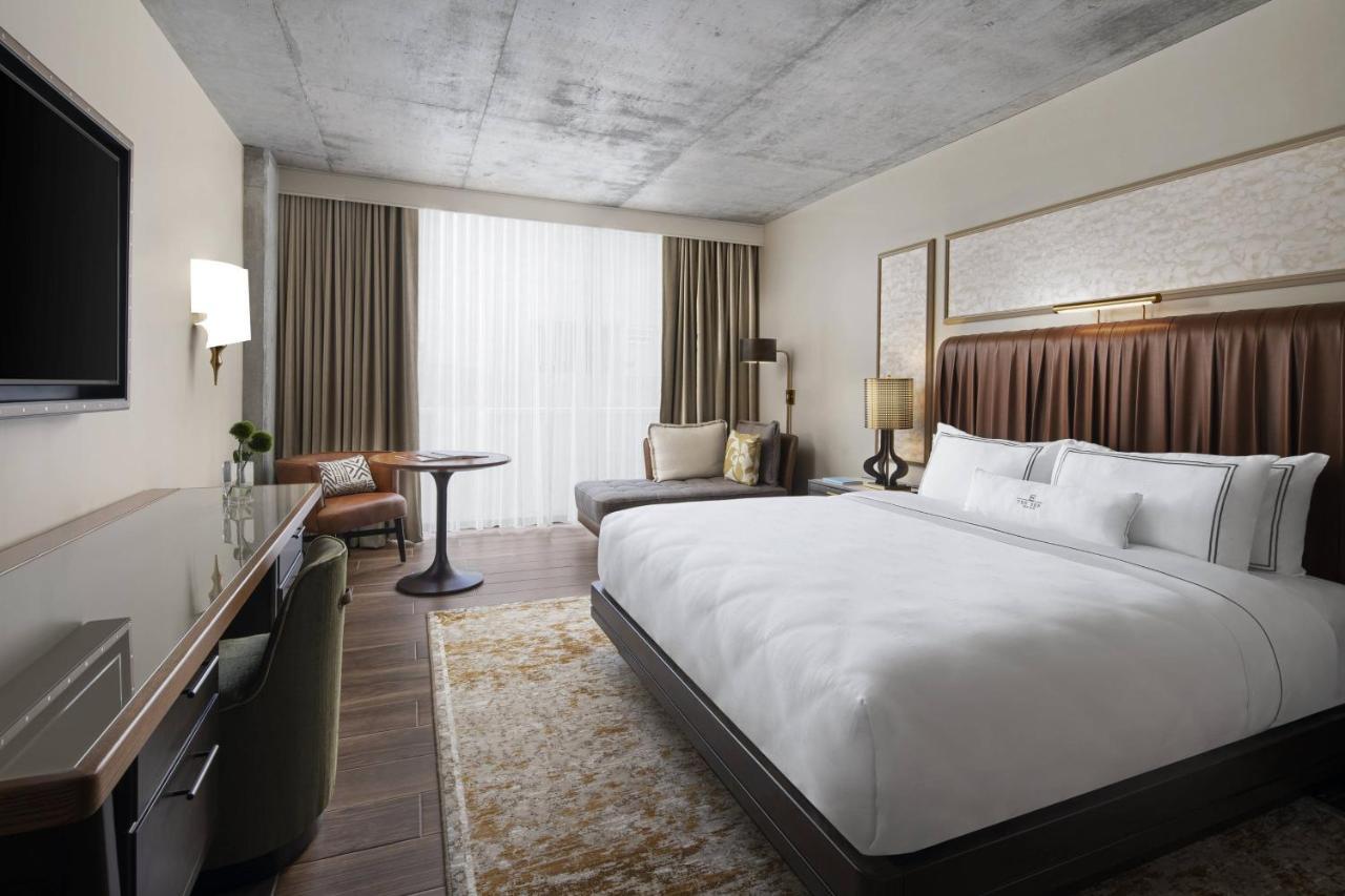 Interior Room Guest room 1 King,1356298772:JPEG