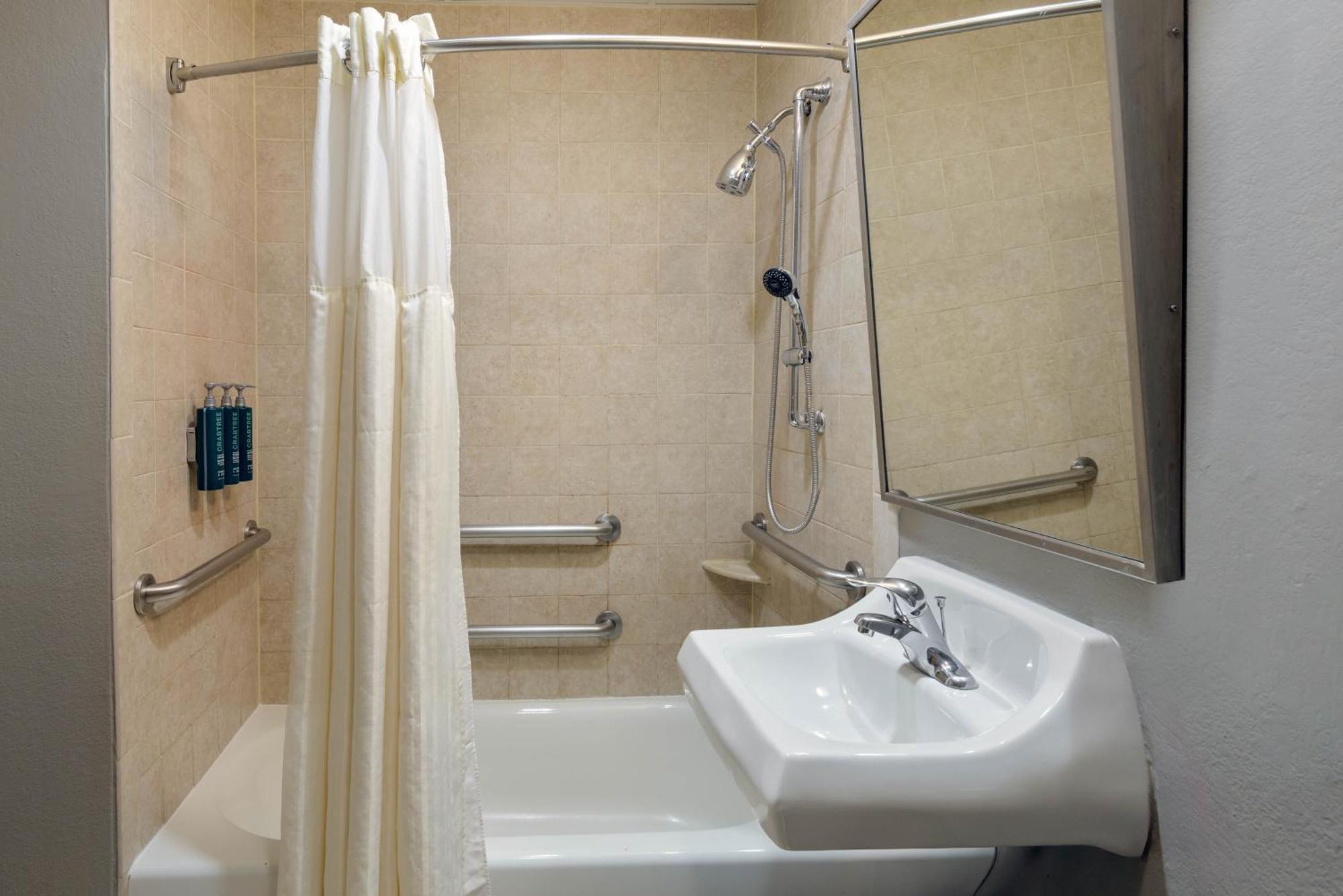 Double Room Disability Access,1666645382:JPEG