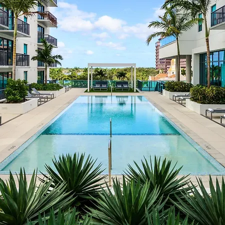 Hotel Aka West Palm-2